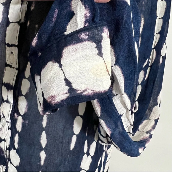 Patrons Of Peace Button Up Blouse Medium Watercolor Stripes Cutout Back Blue Top - Picture 7 of 10